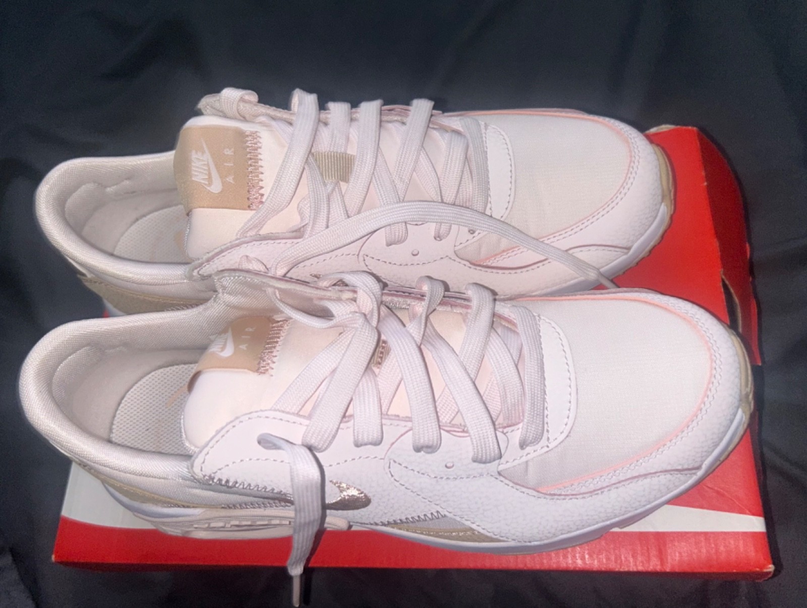 nike air max excee womans size 10 worn once since buying them 3 years ago