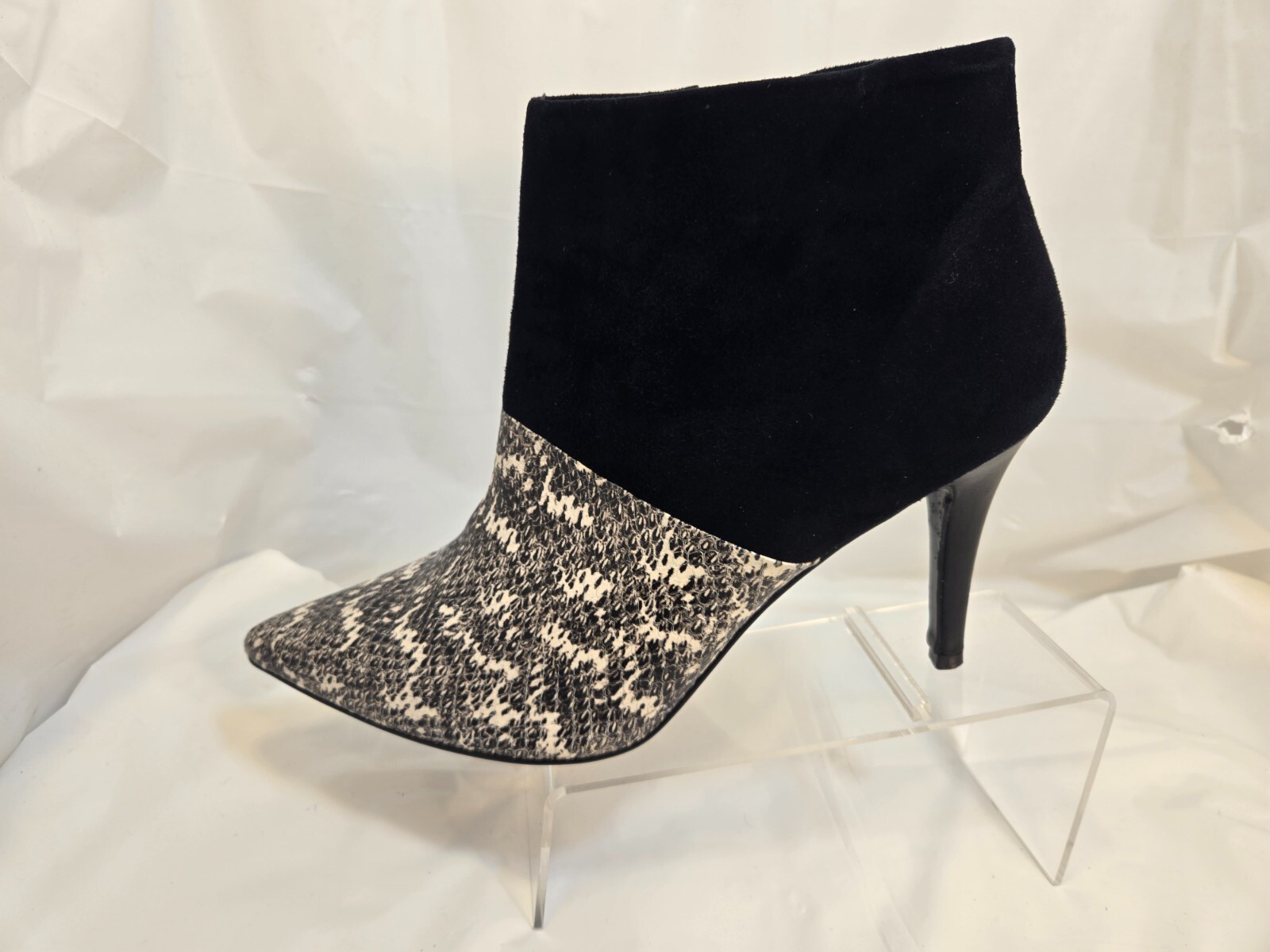 Trina Turk Black Suede & Snakeskin Style High Heel Women’s ankle booties US 10.5