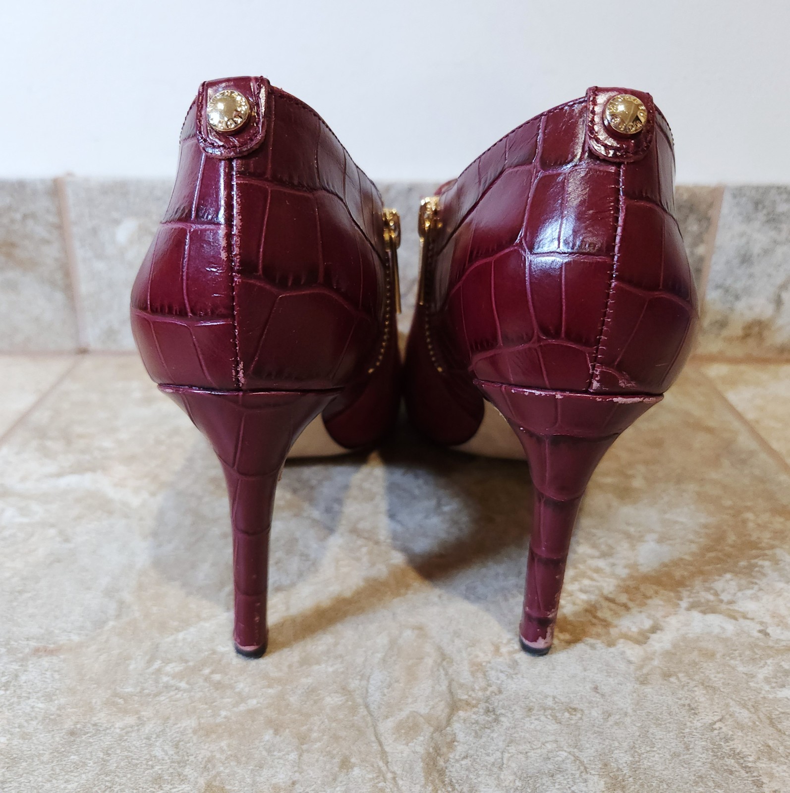 Michael Kors | Women’s 8 M Sammy Merlot Suede 3.25″ Heels Zip Ankle Booties EUC