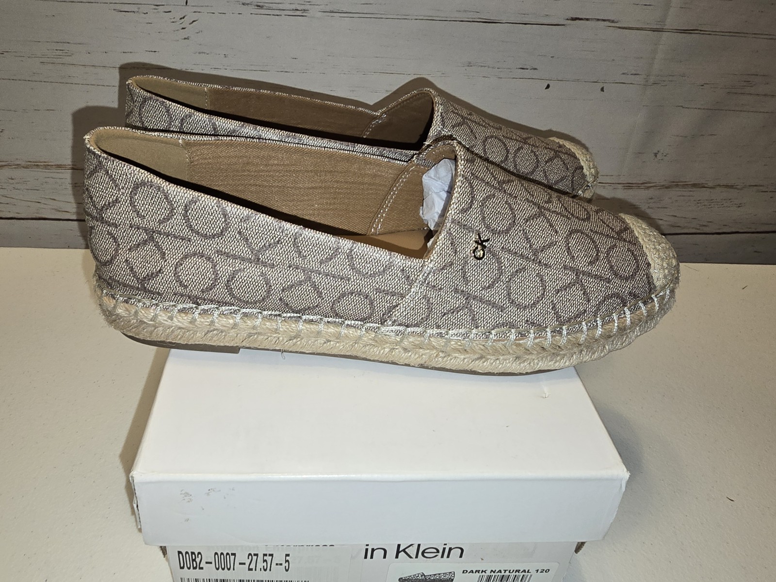 **NEW Calvin Klein Popular-T Espadrille Beige Logo Slip on Flats NIB Size 8