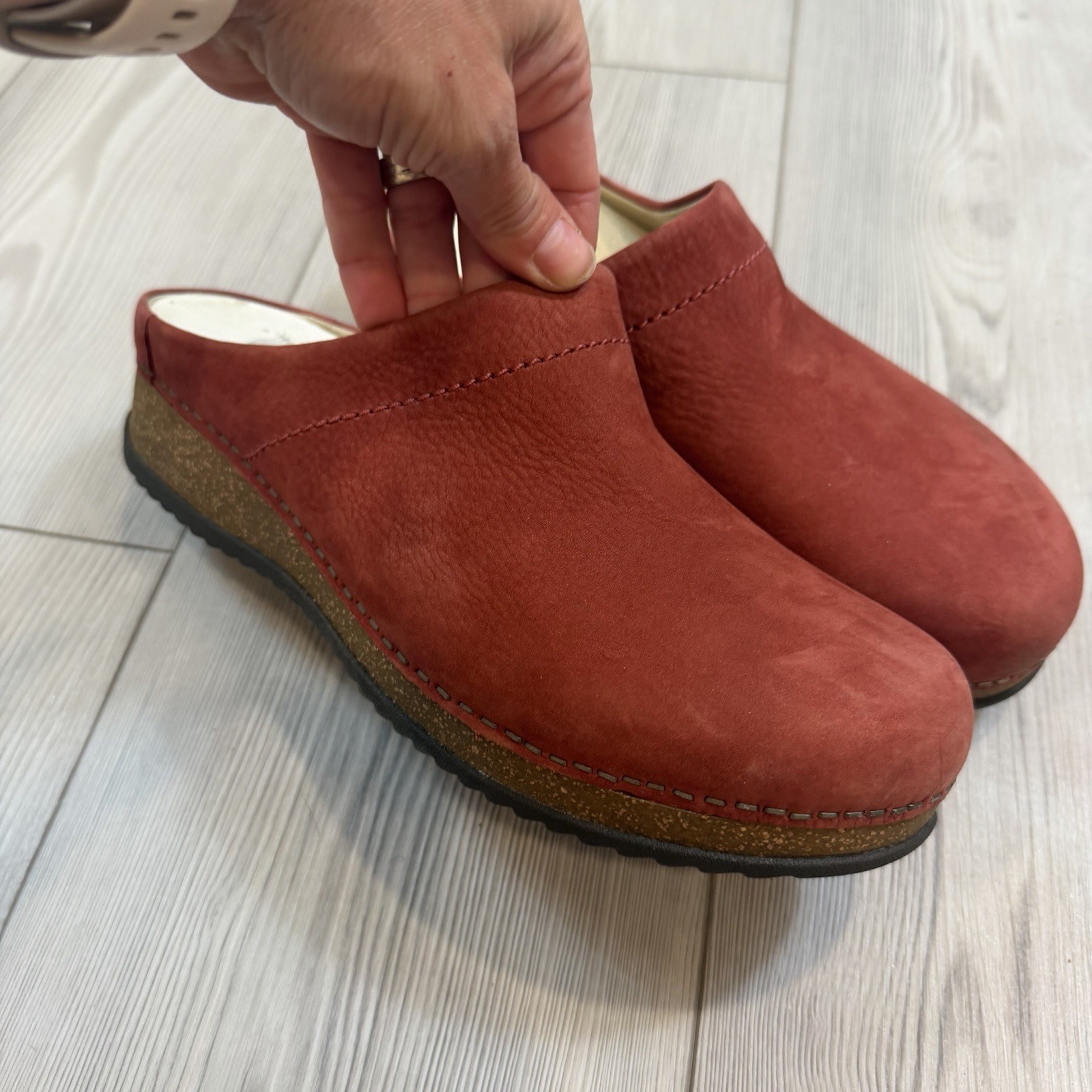 Dansko Mariella Mules Women’s Rose Burnished Suede Leather Slip On Shoes 38 8