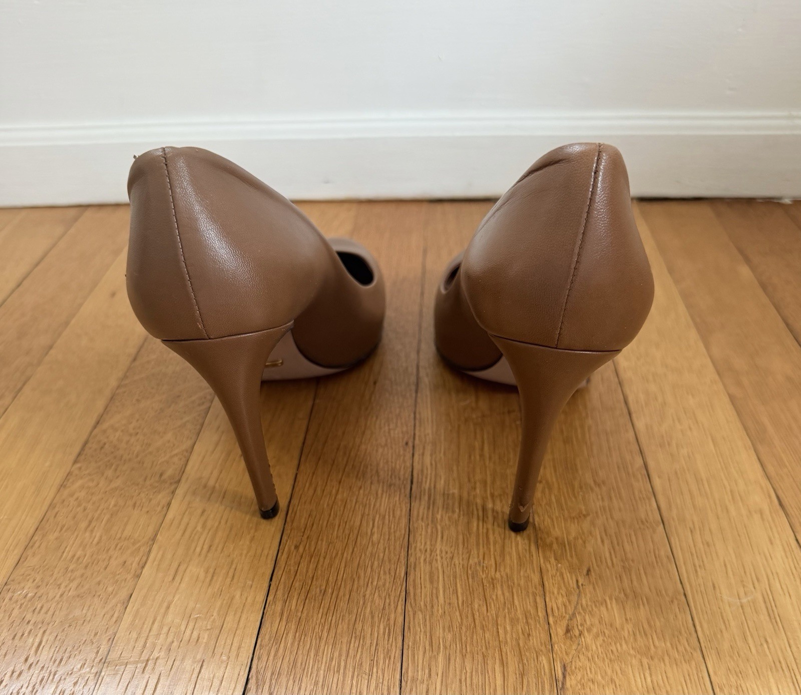 GUCCI Brown Leather High Heels Pumps Size 37/US 7