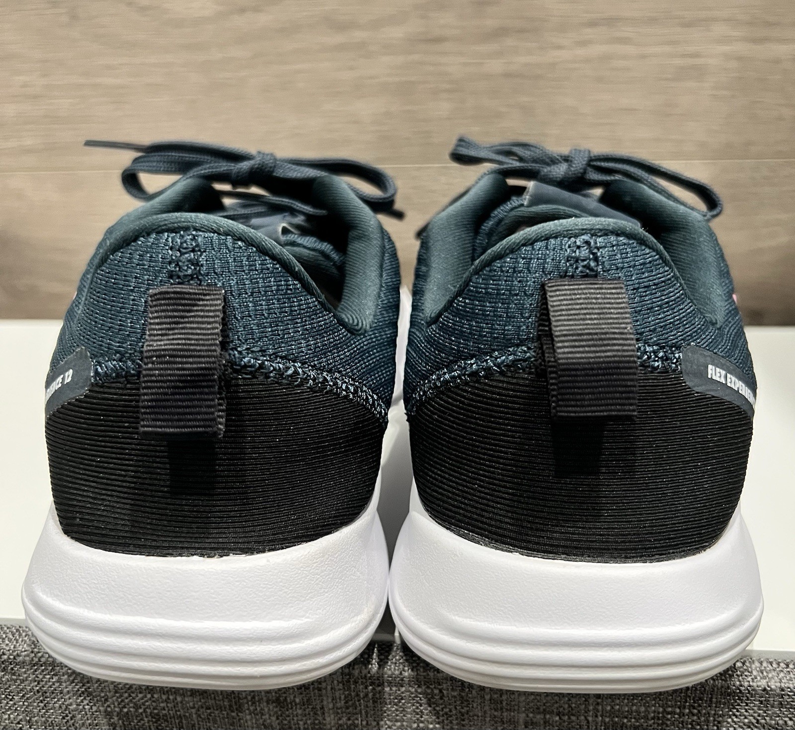 Nike Womens Flex Experience 12 Blue Running Shoes Lace Up Size 9 (DV0746-401)