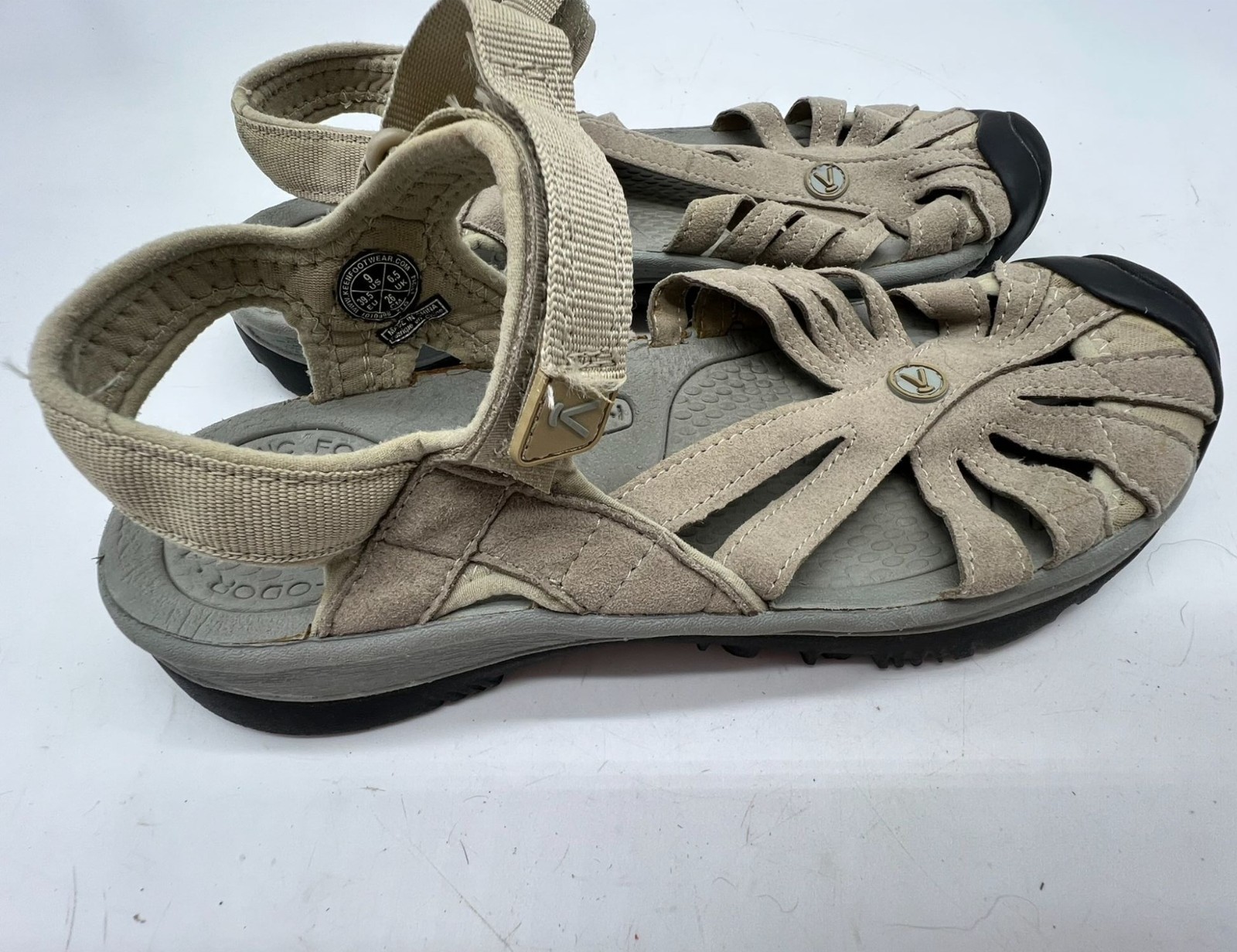 Keen Womens Adventure Rose Sandals Size 9 Beige Slingback Outdoors Hiking Casual