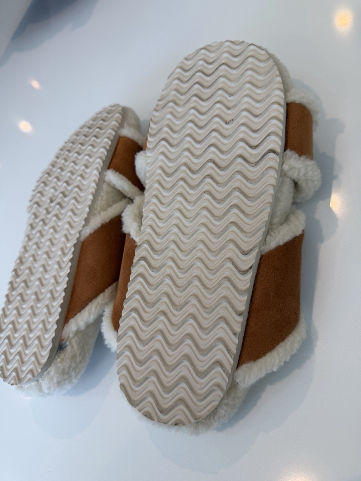 Magellan Outdoors Women’s Slide Slippers Faux Fur Lined Brown/Beige Size 8