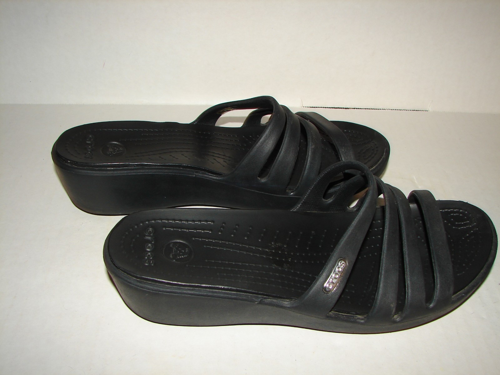 CROCS Womens Size 8 Rhonda Wedge Slip On Strappy Sandals Slides Open Toe Black