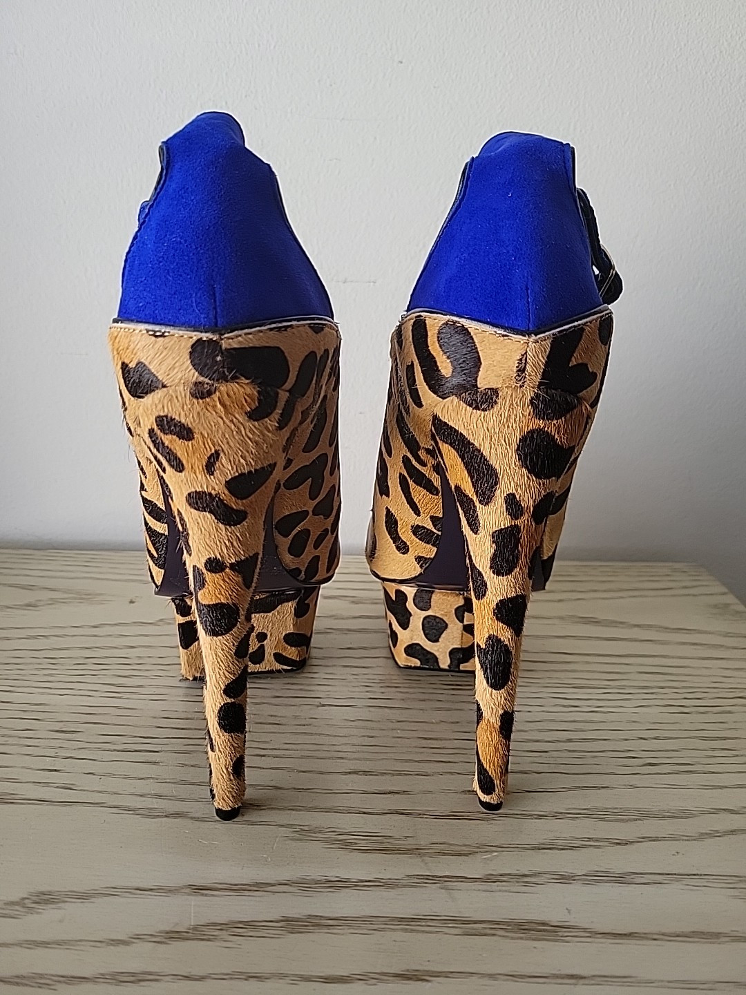 London Trash Wynne Heels Sz 8 Pumps Leopard Animal Print Stiletto Pony Hair