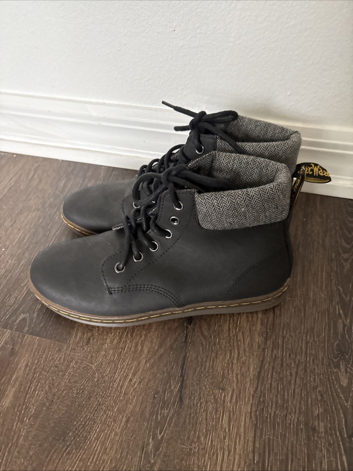Dr. Doc Martens Maelly Boots 6 UK US 8 Padded Ankle Brown Herringbone Airwair