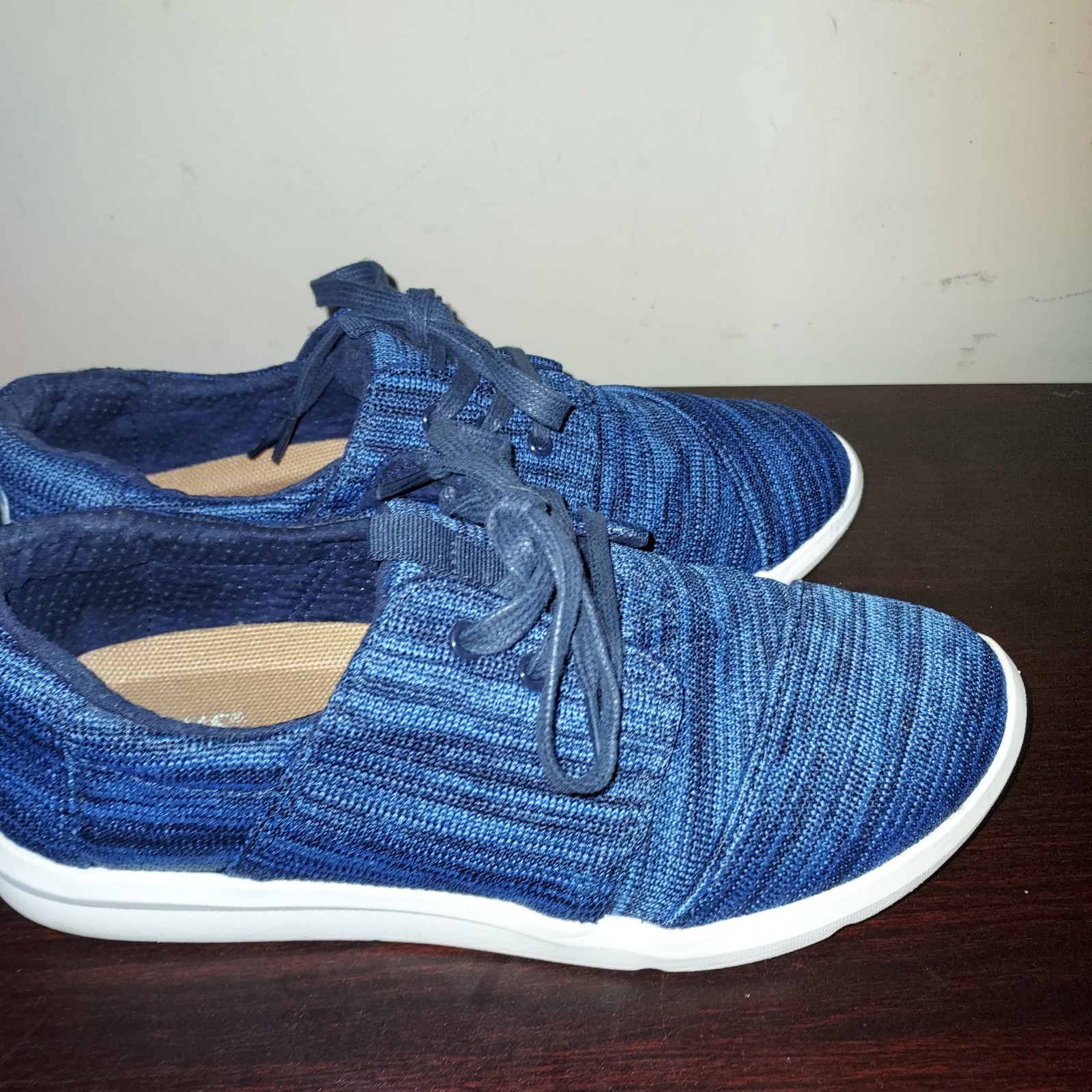 TOMS Women’s Sneakers 7.5M Lace Up Canvas Del Rey Comfort Walking Shoes Blue