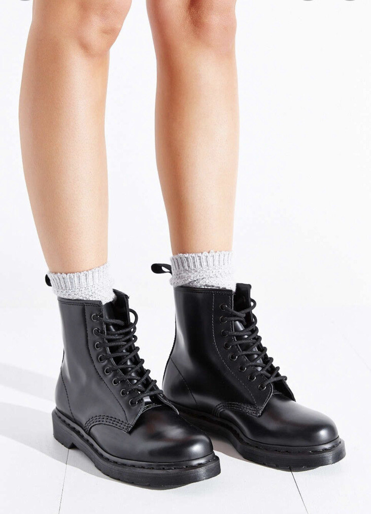 Dr martens 1460 MONO SMOOTH LEATHER LACE UP BOOTS Size 9 Women 8 Men