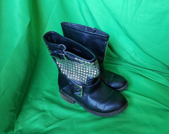 Italo-01 boots Size 6.5 [With silver studs-as see in picture]