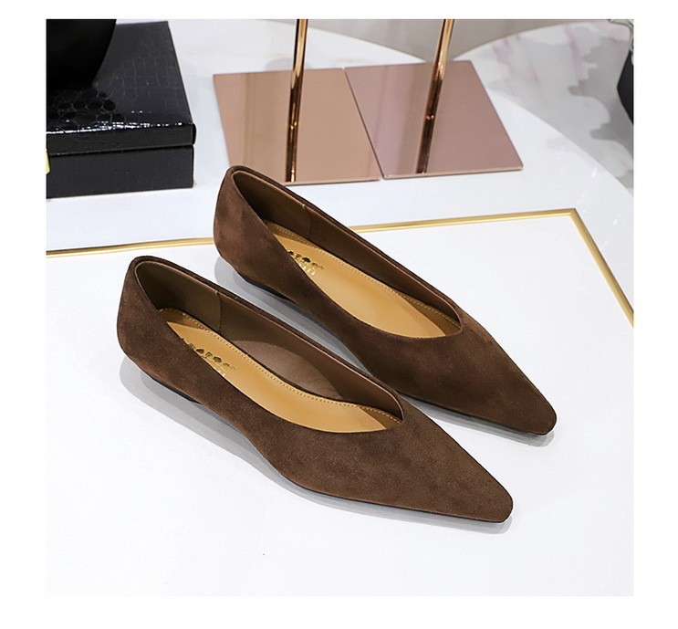 Women Burgundy Suede Pointed Toe Low Wedge Heel Slip On Office Casual Pumps
