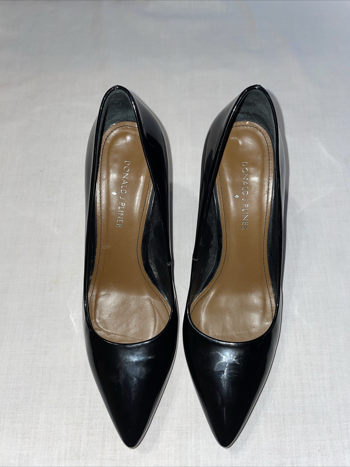Donald Pliner Womens Dressy Pumps Sz 7.5 M Black Patent Leather Business Formal