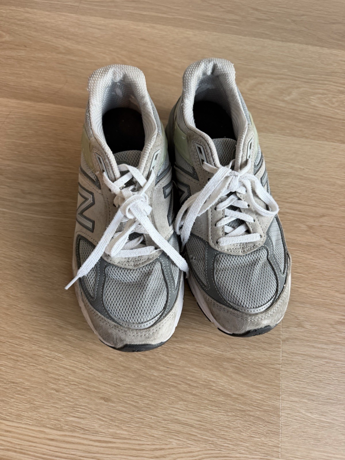 New Balance Women’s Gray Low Top Lace-Up Athletic Sneakers Pre-Owned Fair
