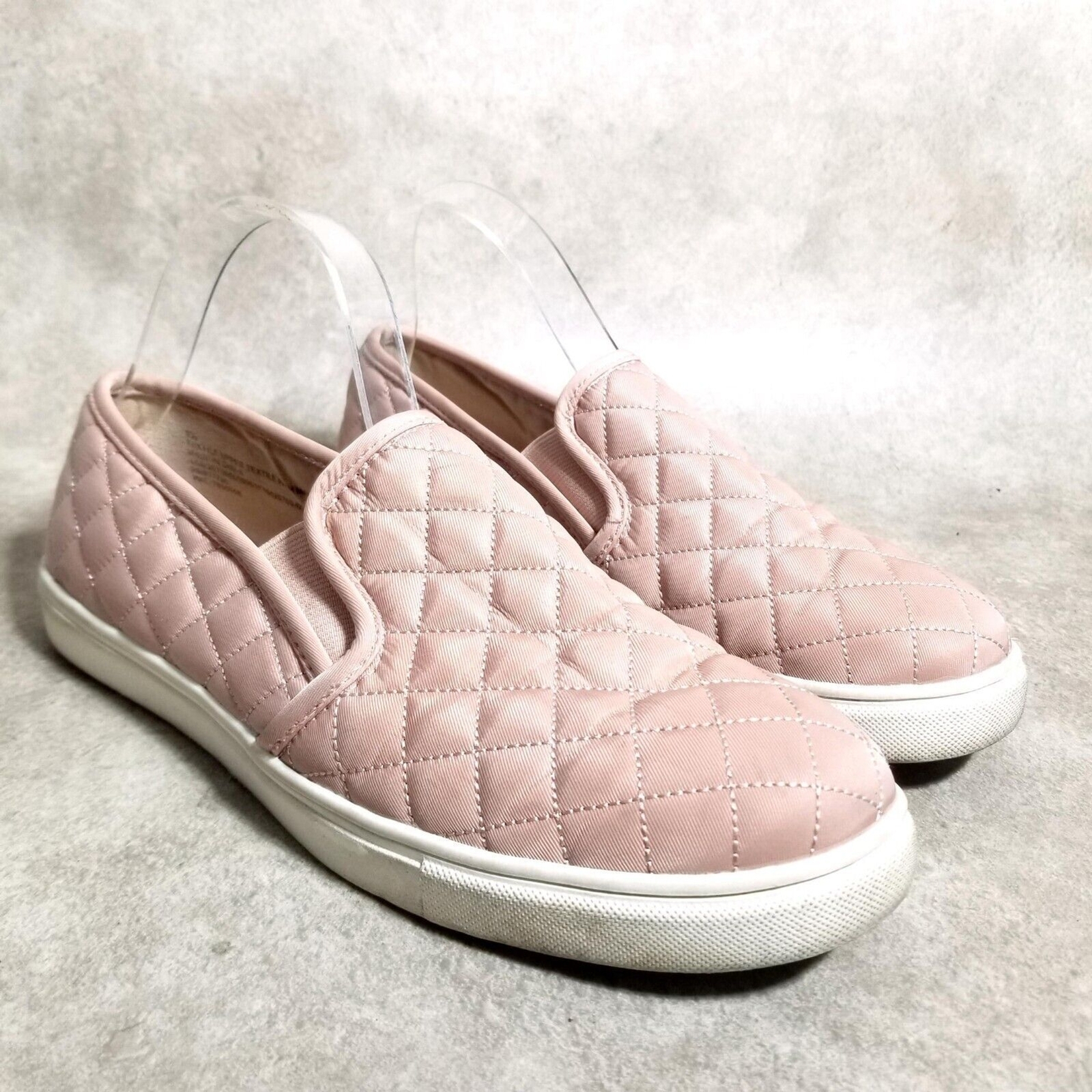Mossimo Womens Size 9.5 Pink Textile Slip On Quilted Loafer Sneaker Flats