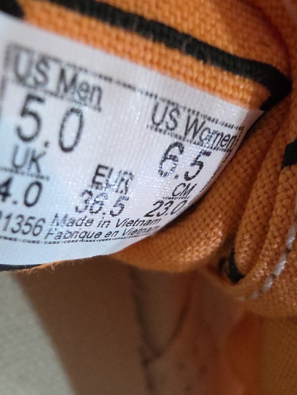 Vans Era ‘Logo Mix’ Tangerine Orange Black Low Top Sneakers – Size 7.5