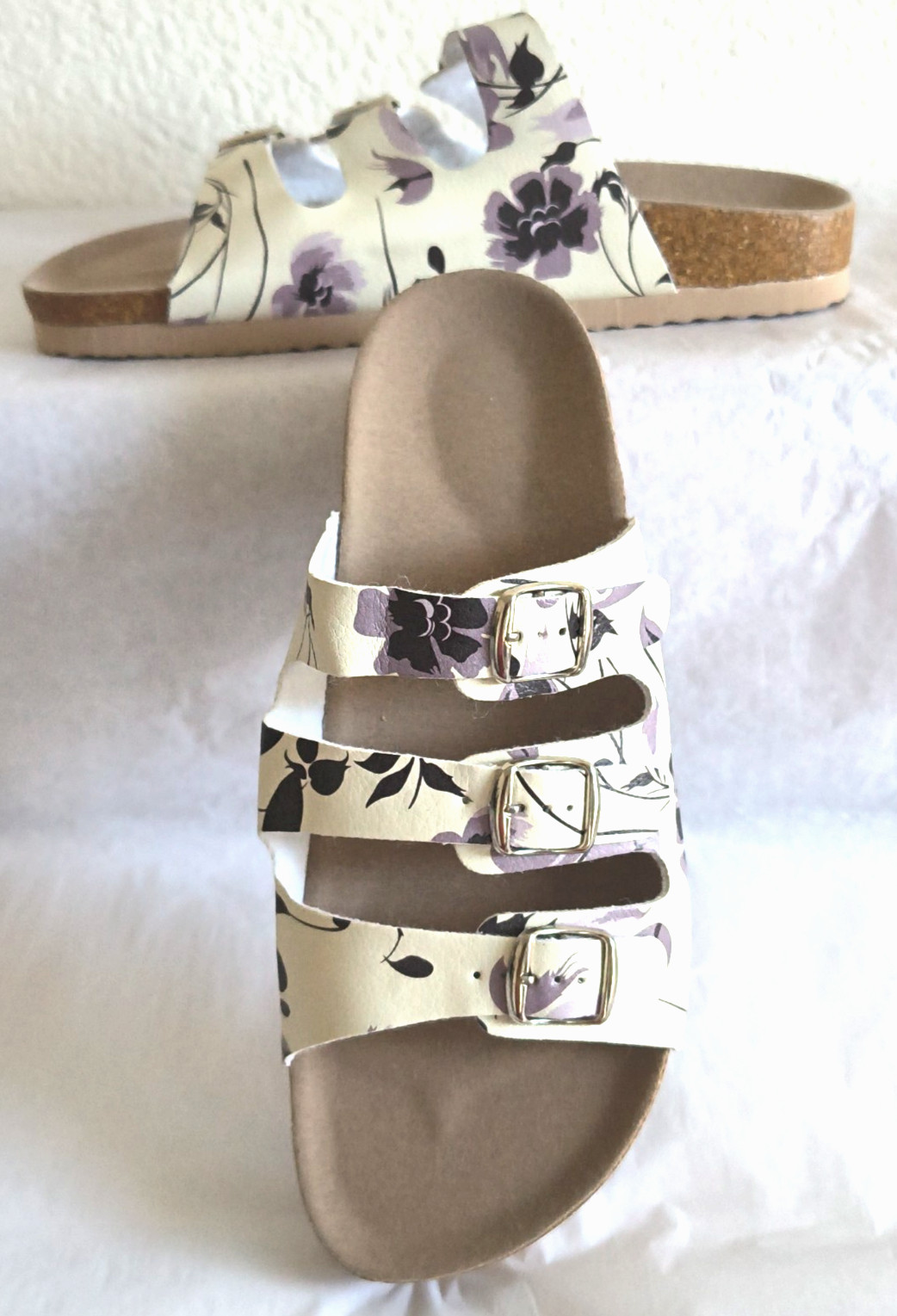 NEW Woman Gold Coast TRIPLE BUCKLE STRAPS SLIDE SANDALS Size 7.5 COMFORT FLORAL