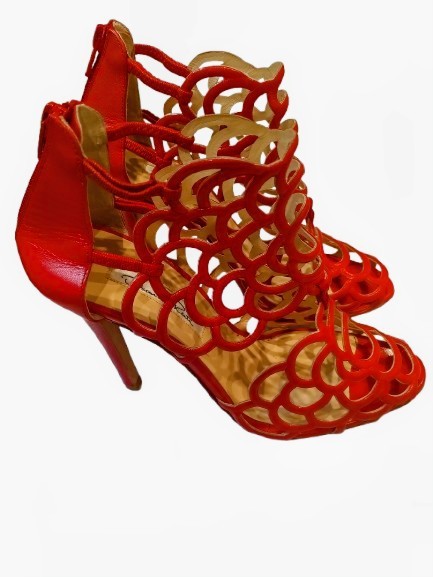 Oscar de la Renta Gladia Scalloped Red Leather Stiletto Sandals