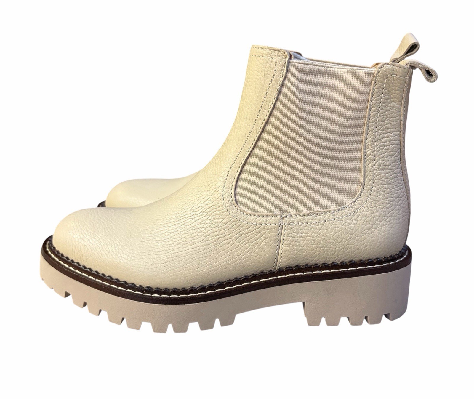 Caslon Women Ivory Birch Leather Water Resistant Chelsea Boots 9 M New With Box