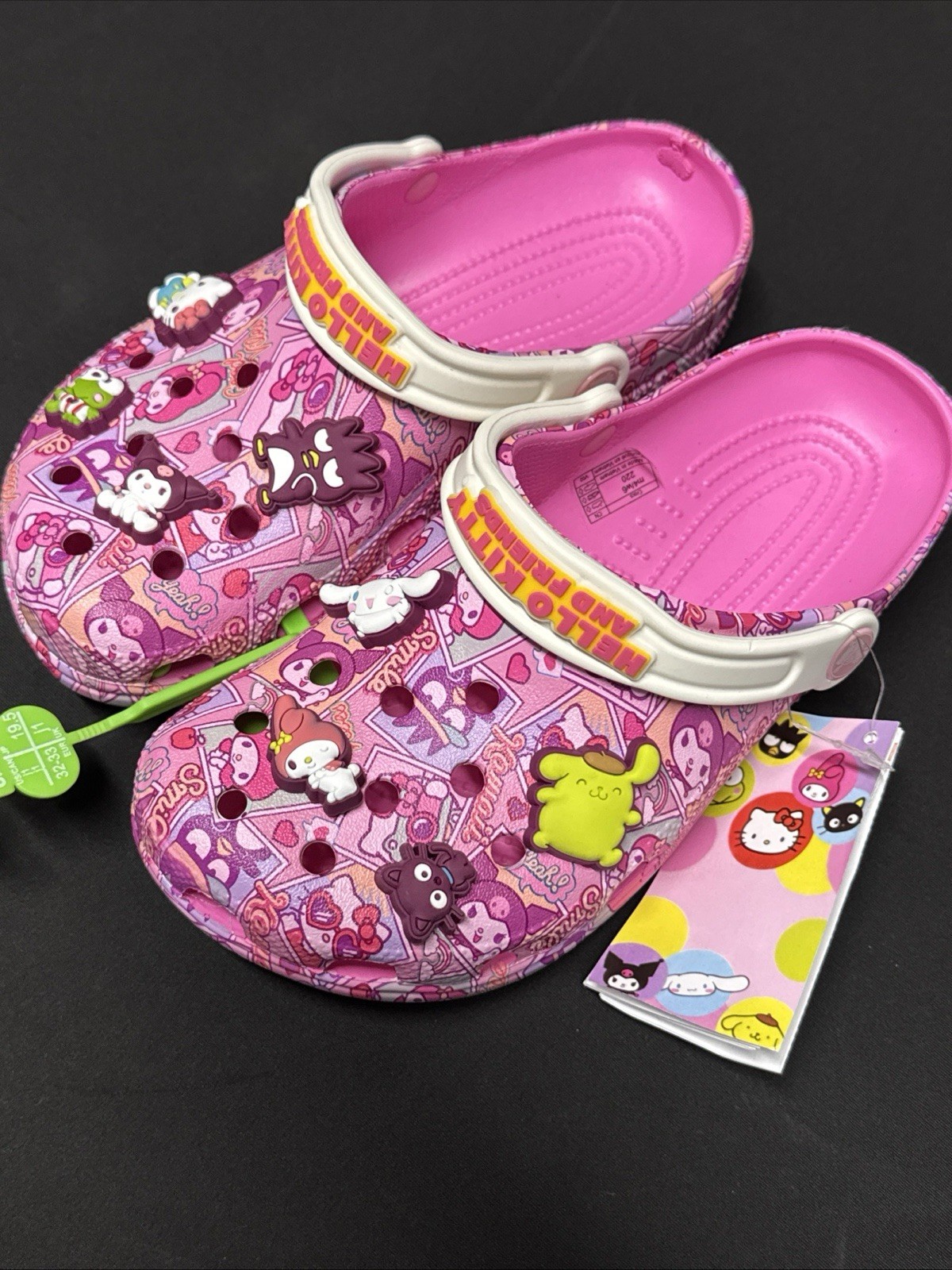 🩷🌸Crocs classic clog Hello Kitty 5 Men’s – 7 Women’s Fast Shipping Unisex💗🌸