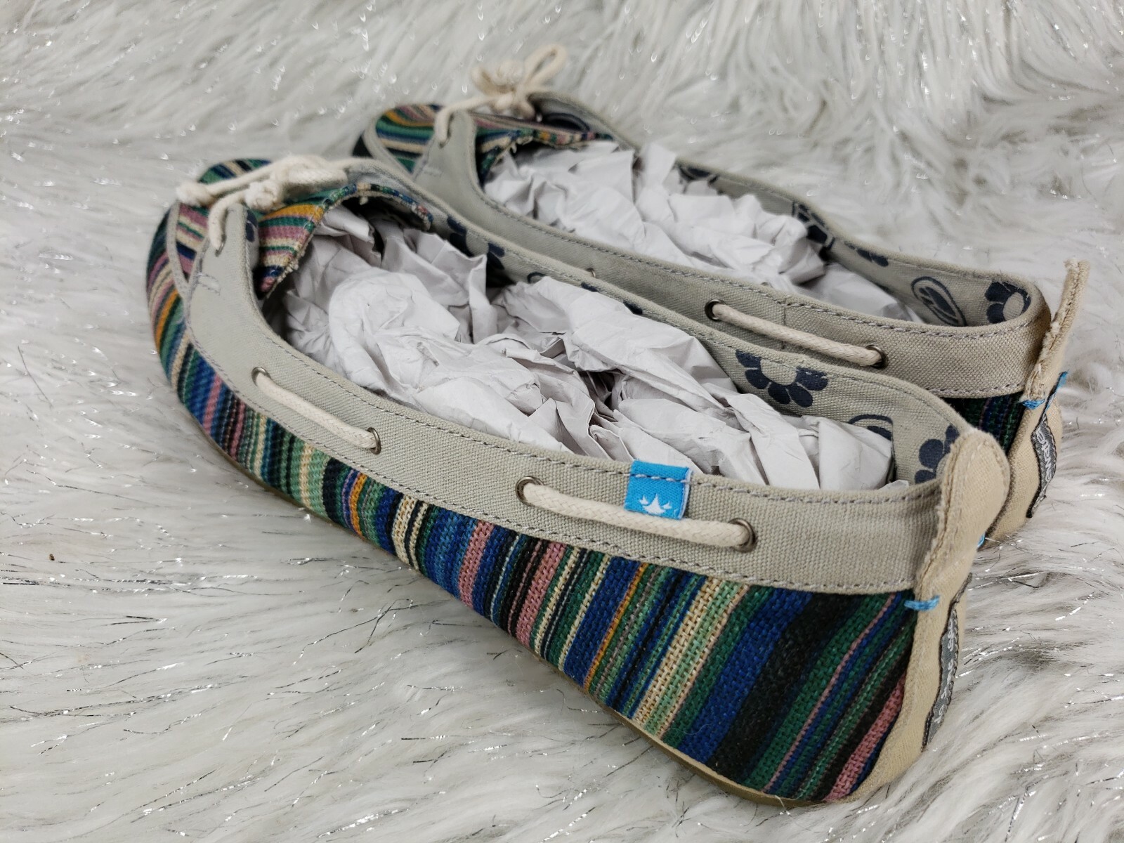 FREE WATERS Striped Womens Sz 9 Beige Multicolor Peace Flowers 640520
