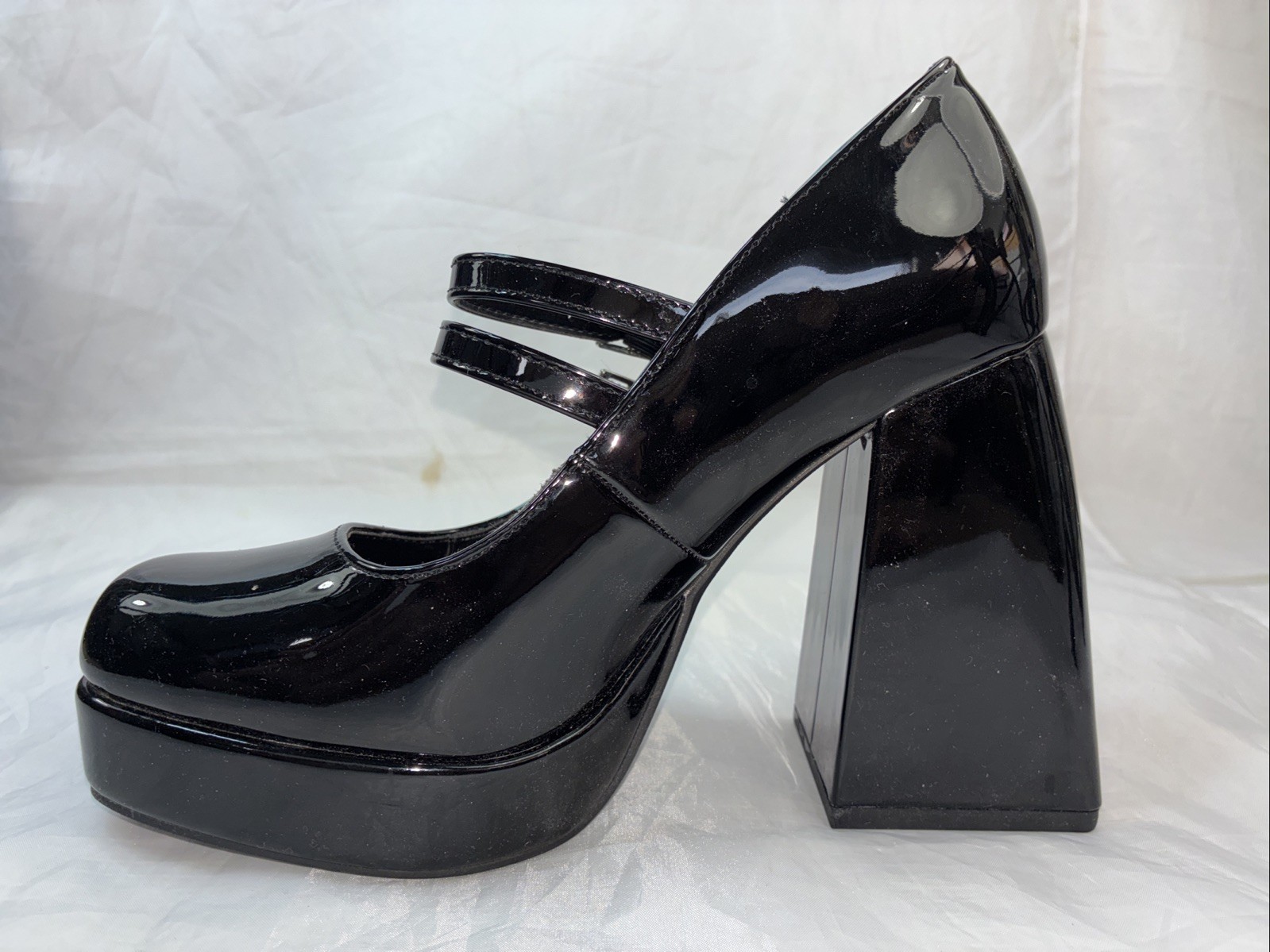 SODA-SOLANA 2 BAND PLATFORM PUMP PATENT MARY JANES Big 4.5″ Hi-Chunky Block Heel