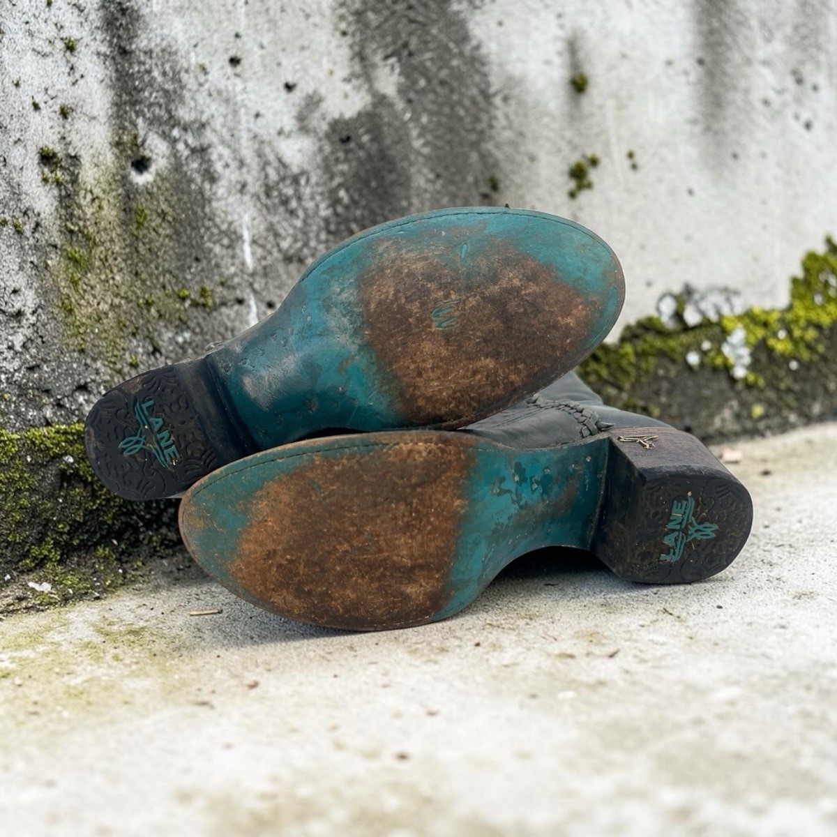 Women’s Lane by Junk Gypsy “Plain Jane” distressed blue leather boots