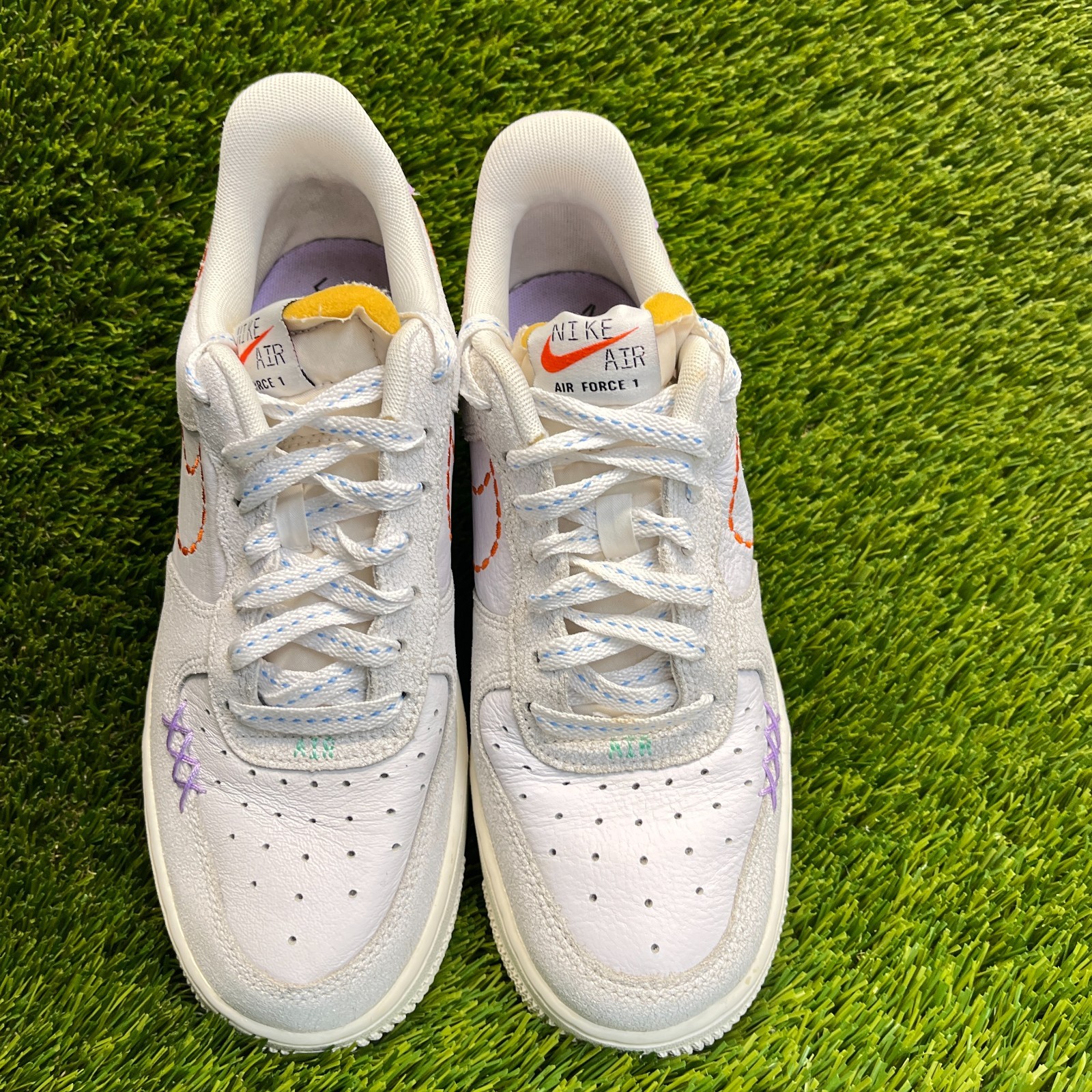 Nike Air Force 1 Low ’07 SE Womens Size 7.5 White Sail Athletic Shoes Sneakers