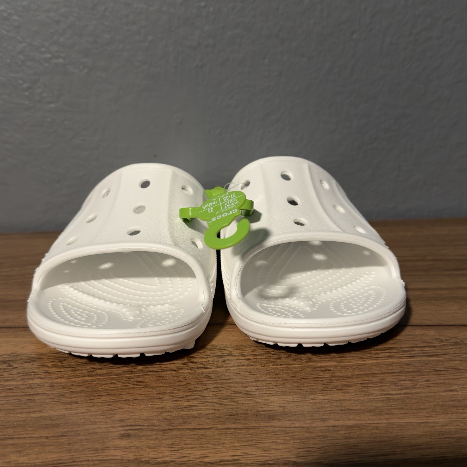Crocs Adult Baya II Slide Sandals White US Women’s Size 7 New with Tags