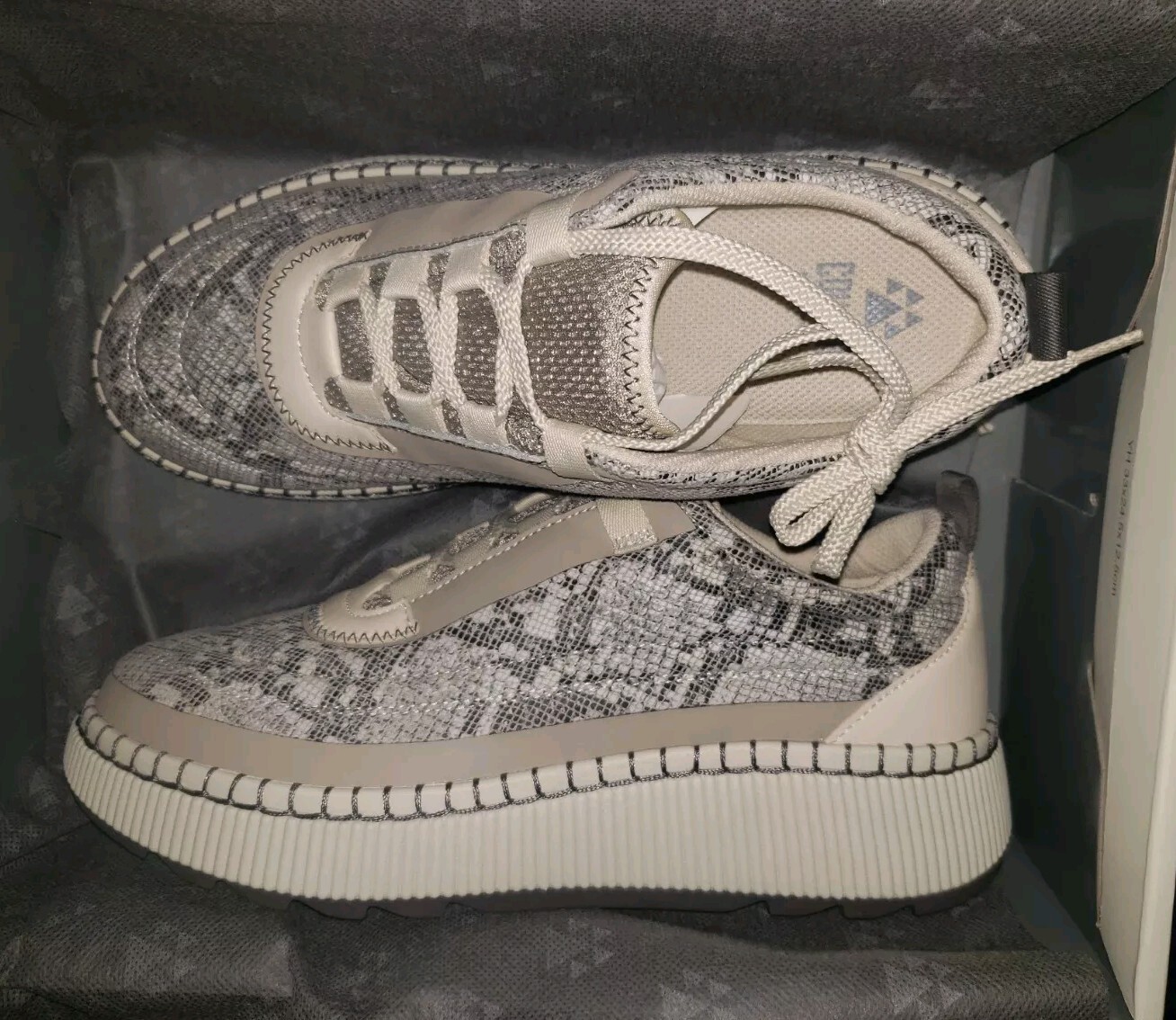 NEW Wmn’s (CHOOSE SZ) COUGAR Sayah Shoes Taupe Snake Print Platform Sneaker.