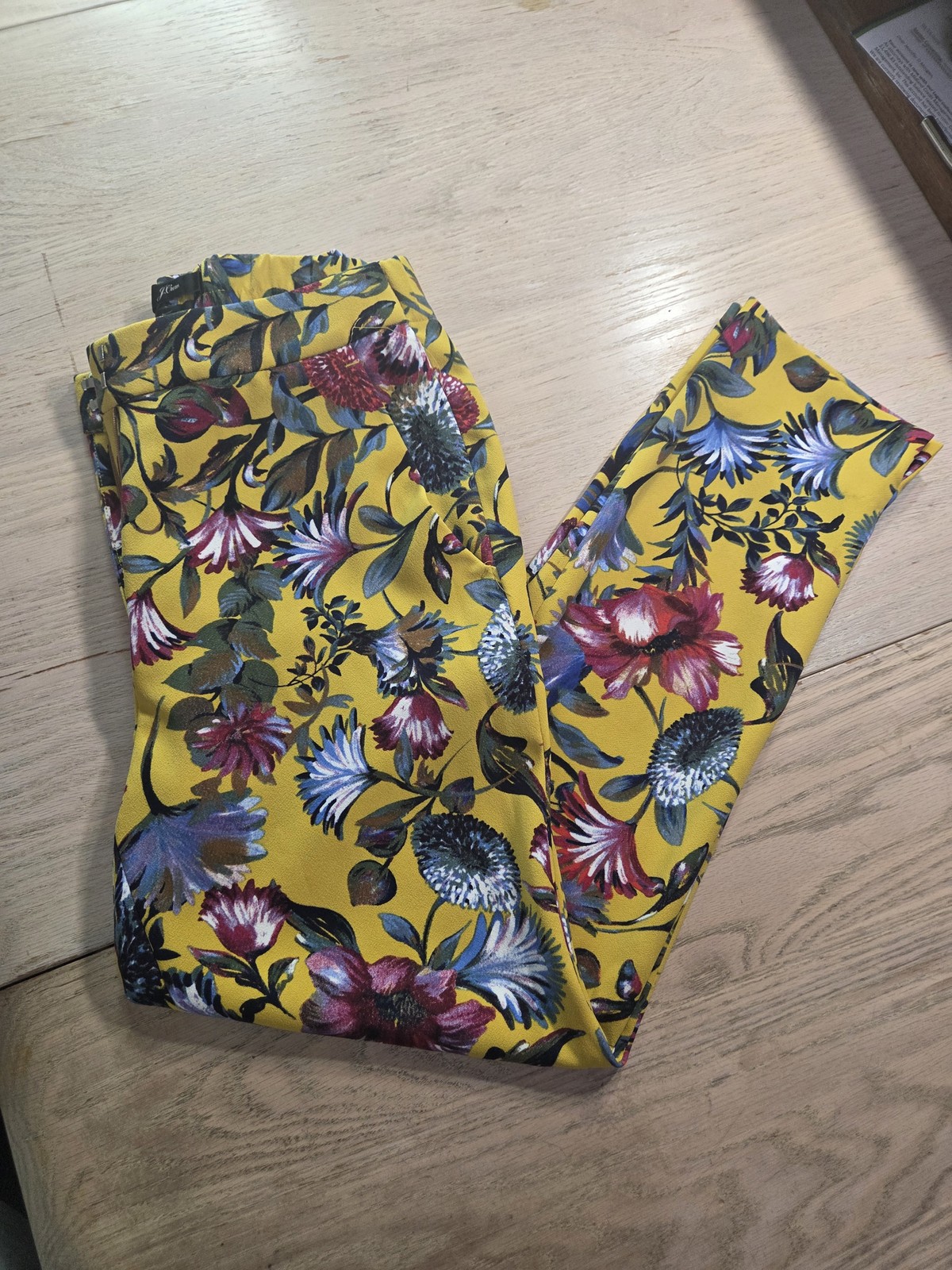 J.Crew Easy Pant Size 00 Yellow Floral Print Straight Leg Made in Philippines