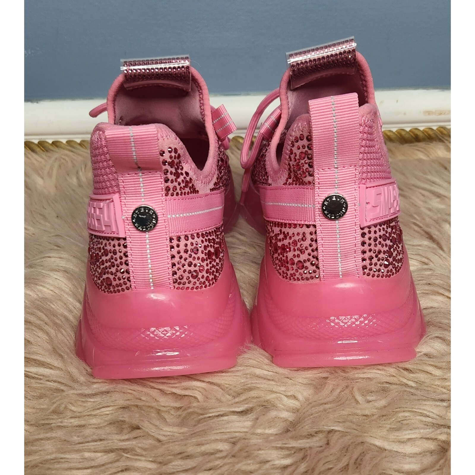 STEVE MADDEN MAXIMA SM NY90 RHINESTONES SNEAKER-Size 9.5