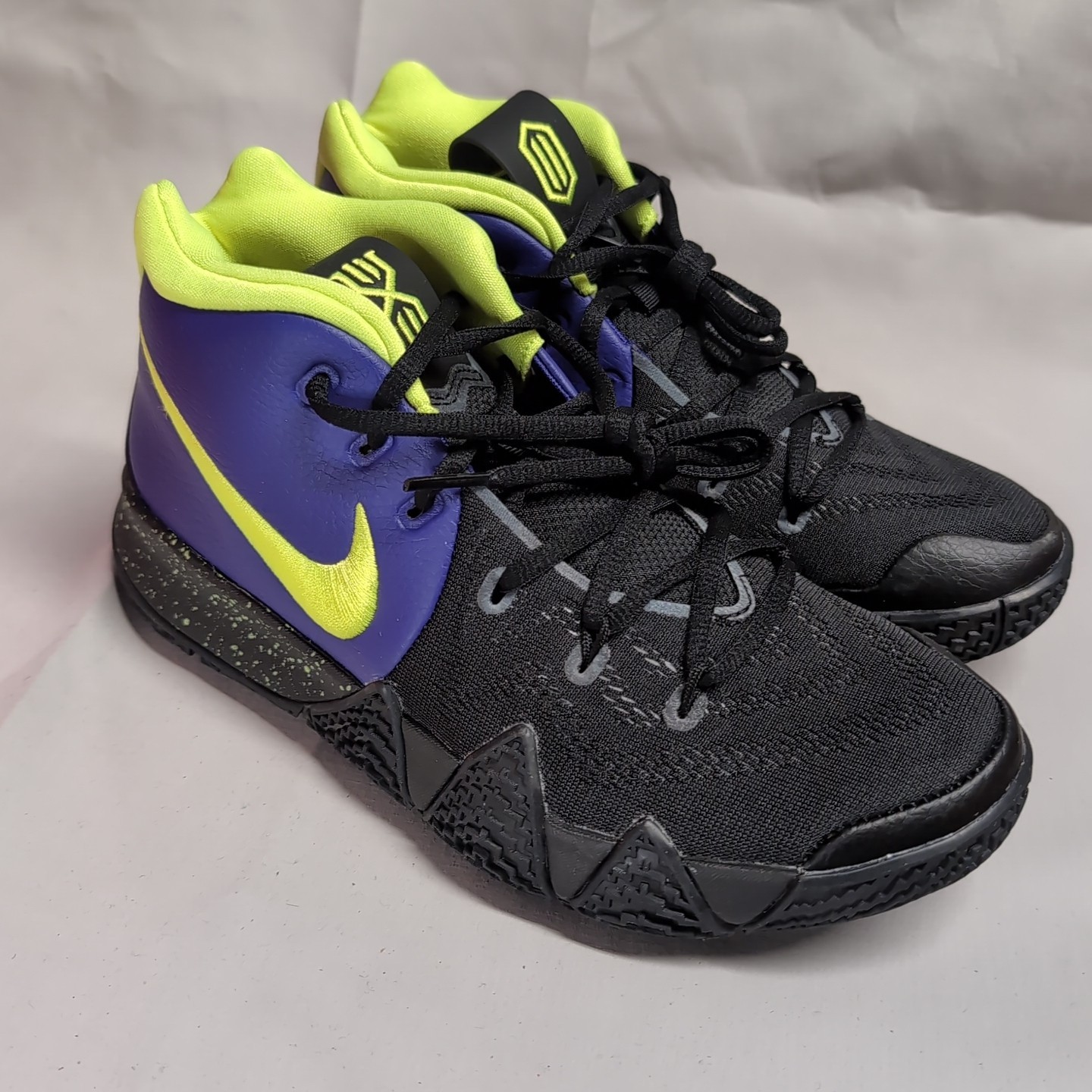 New Nike Kyrie 4 3 2 1 ID Custom Women 8.5, Men 7 Purple Black Neon Halloween