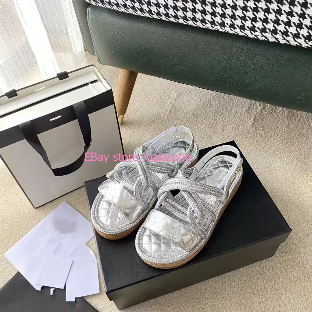 2026 spring and summer sandals women’s fashion casual sandals and slippers