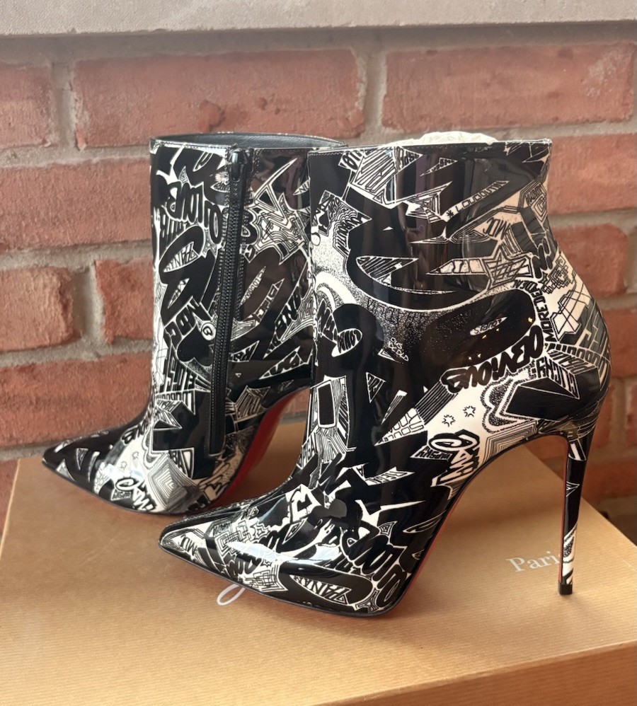Christian Louboutin ‘Nicograf’ So Kate Patent Leather Ankle Boots 37.5