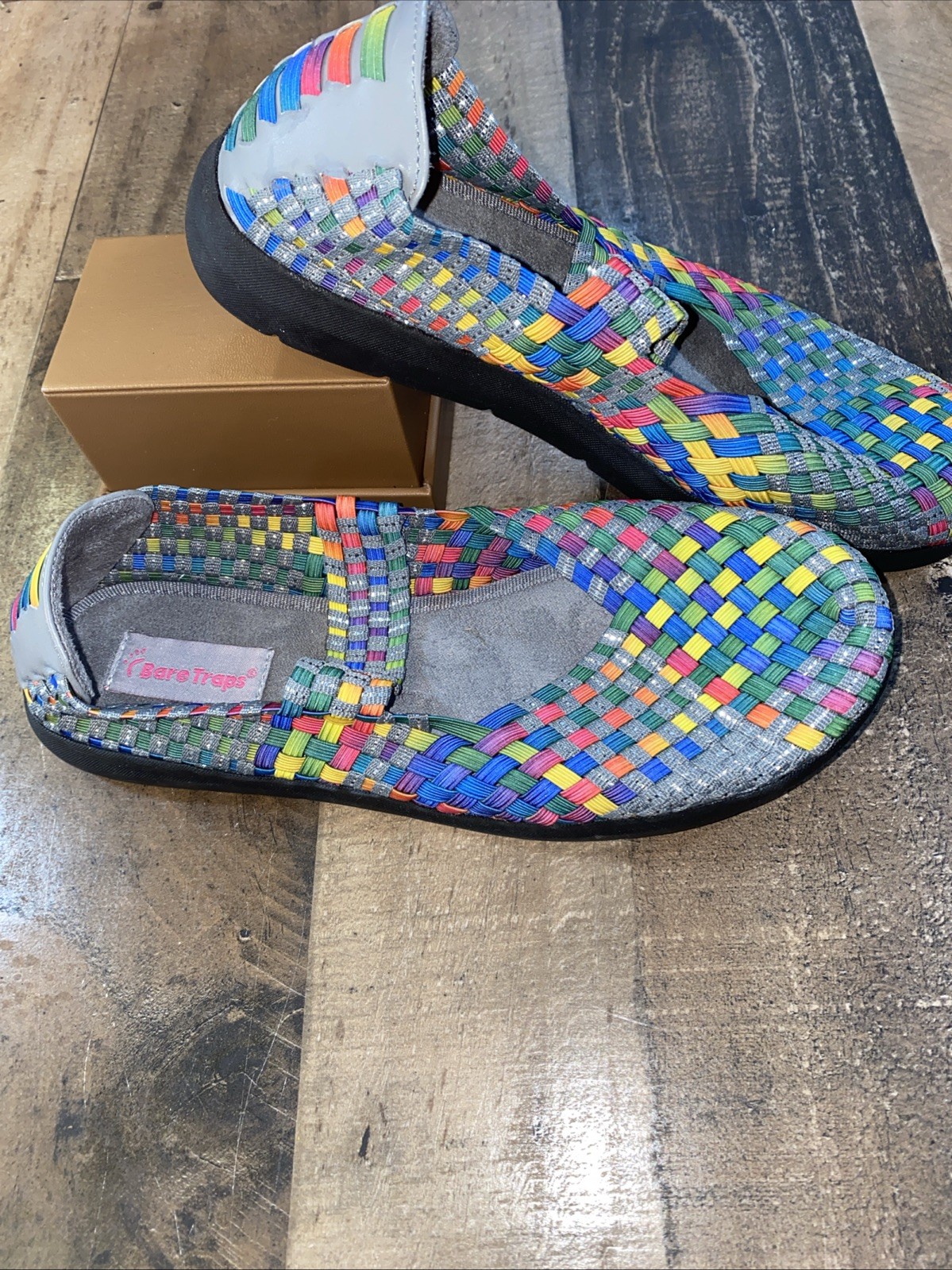 BareTraps Women’s Woven Slip-On Stretch Shoes Multicolor Size 8.5 lightweight
