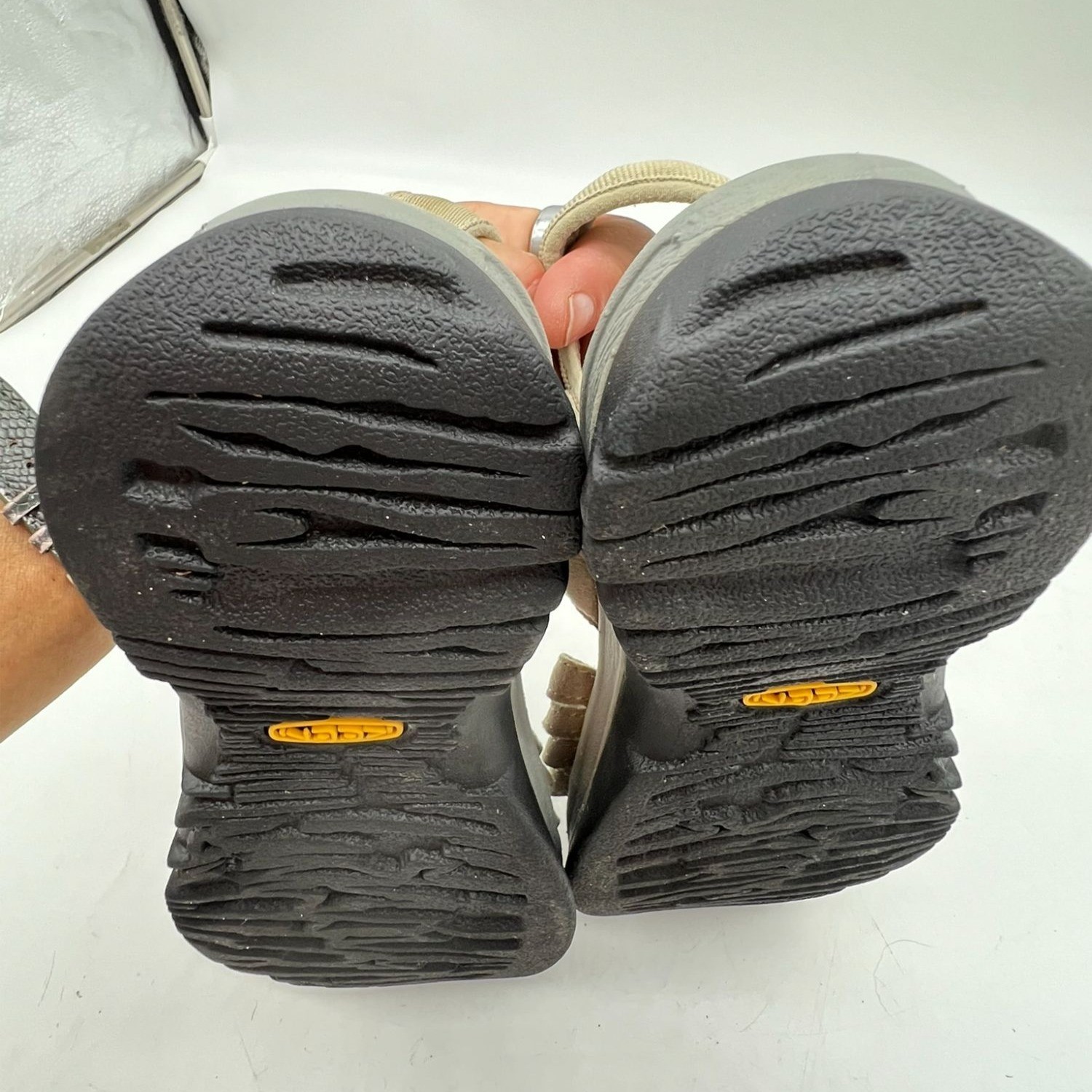Keen Womens Adventure Rose Sandals Size 9 Beige Slingback Outdoors Hiking Casual
