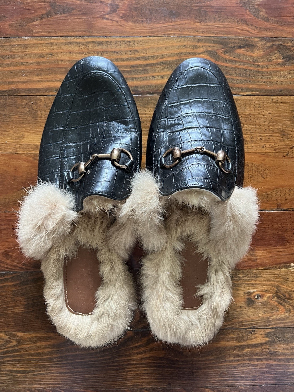 Gucci Princetown Crocodile-Embossed Fur-Lined Slippers
