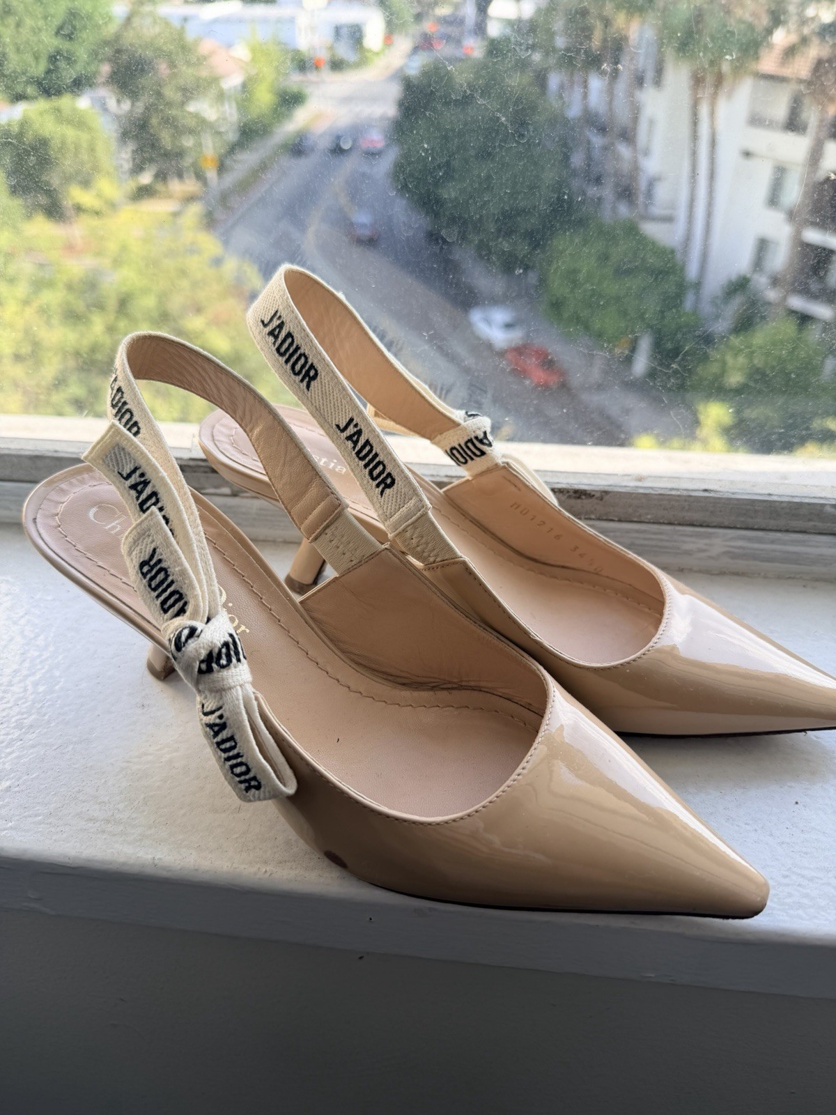Christian Dior Beige Patent Leather Slingback Pointed Toe Logo Heels 4.5