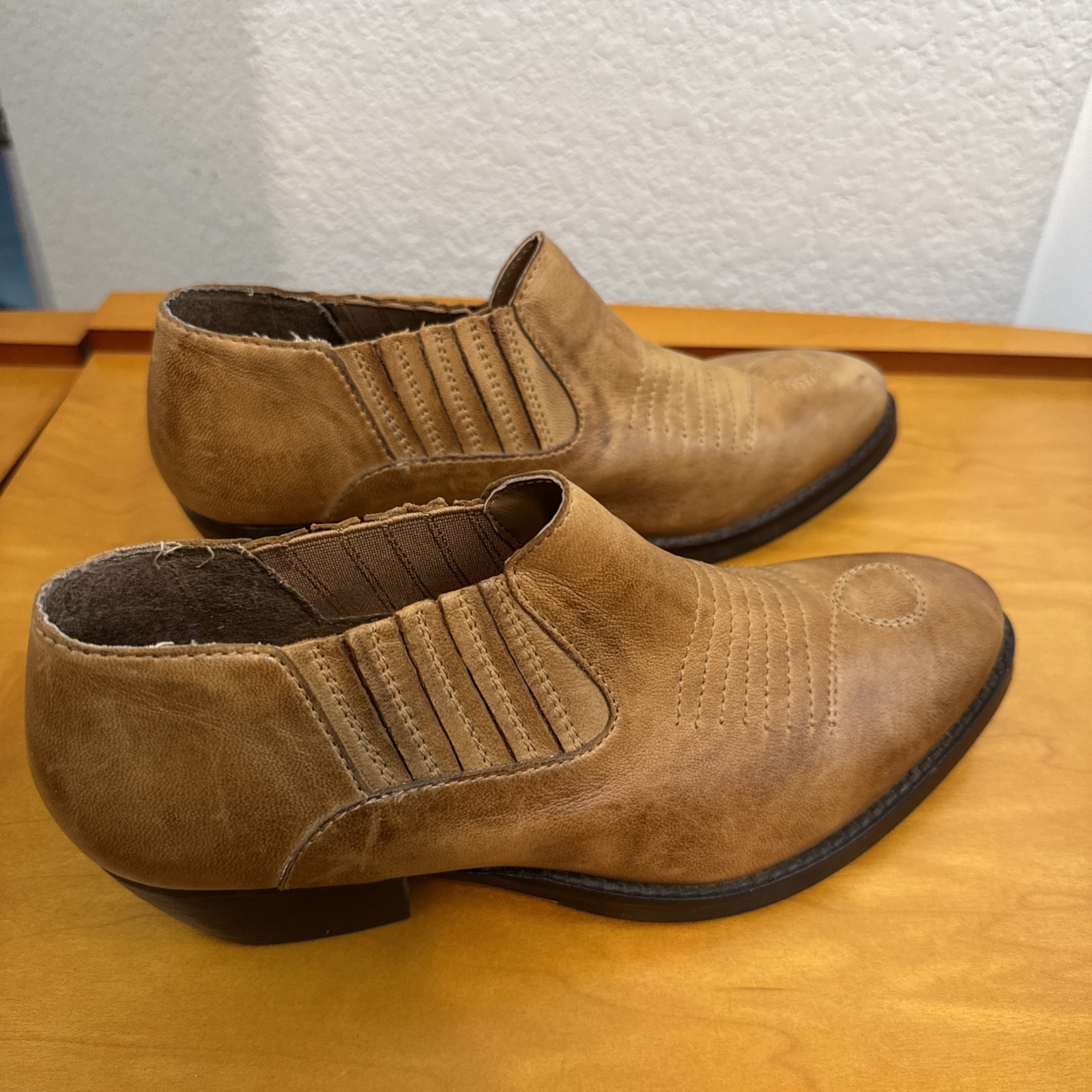 Skechers Memory Foam Leather Shootie Western Ankle Boots Booties Womens Sz 7