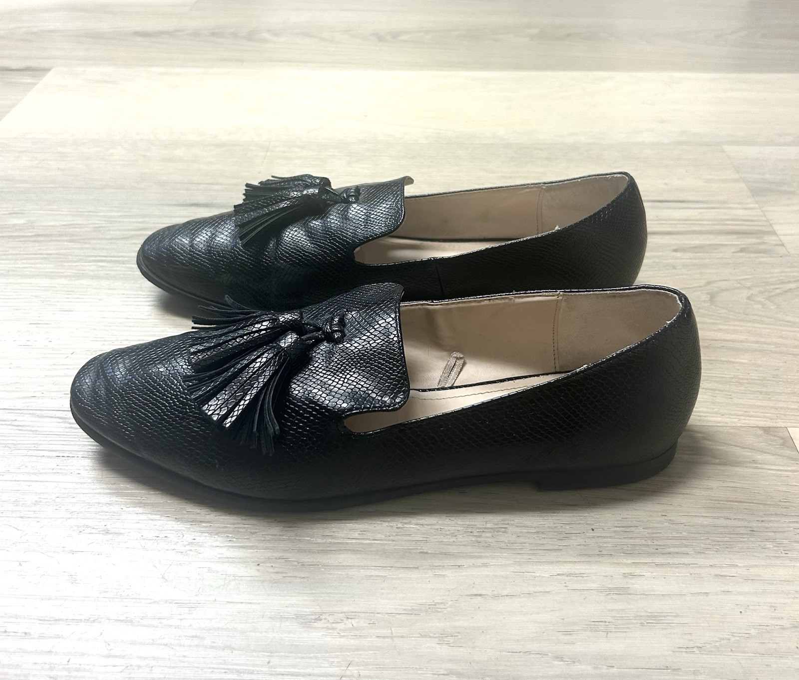 Zara Tassel Loafers Women Sz 10 EU 41 Black Pebbled Slip On Workwear Minimalist
