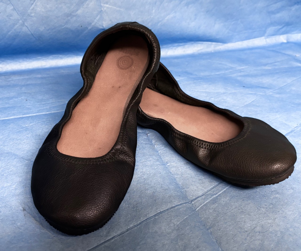 Softstar Black Leather Ballerina Flats – Hand made – Size 6