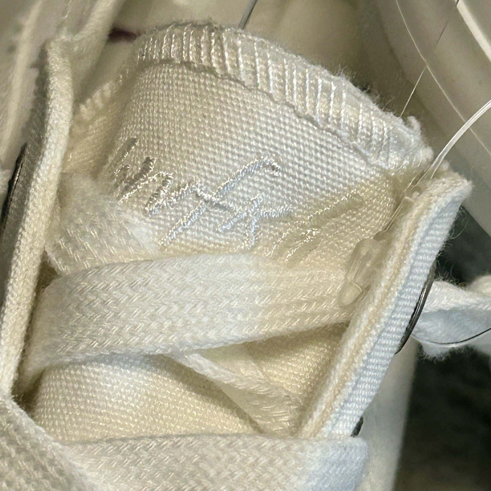 Blowfish Sz 8 Missy White Canvas Sneakers NWOT