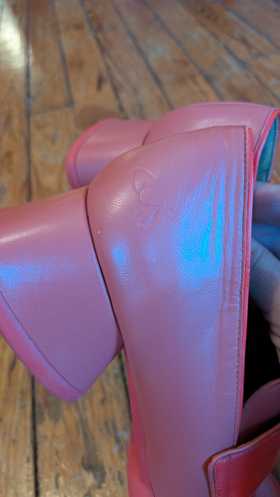 John Fluevog – Thrillvogs Shelly Coral – Size 8- Originally $369