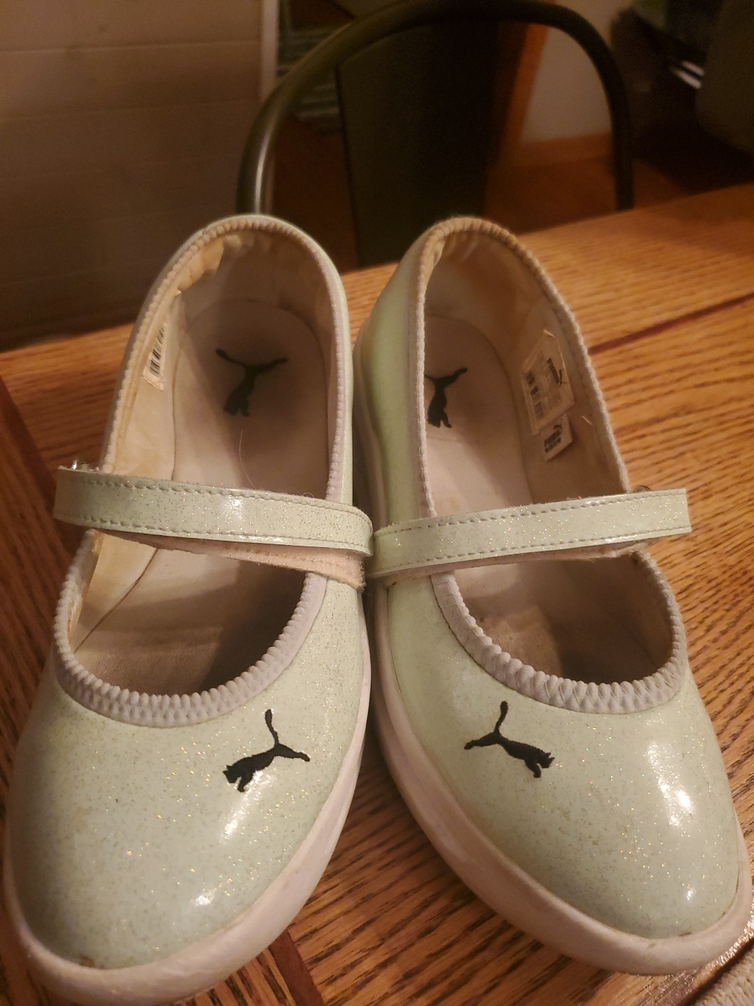 Womens Puma Strap Shoes Teal Size 4 1/2