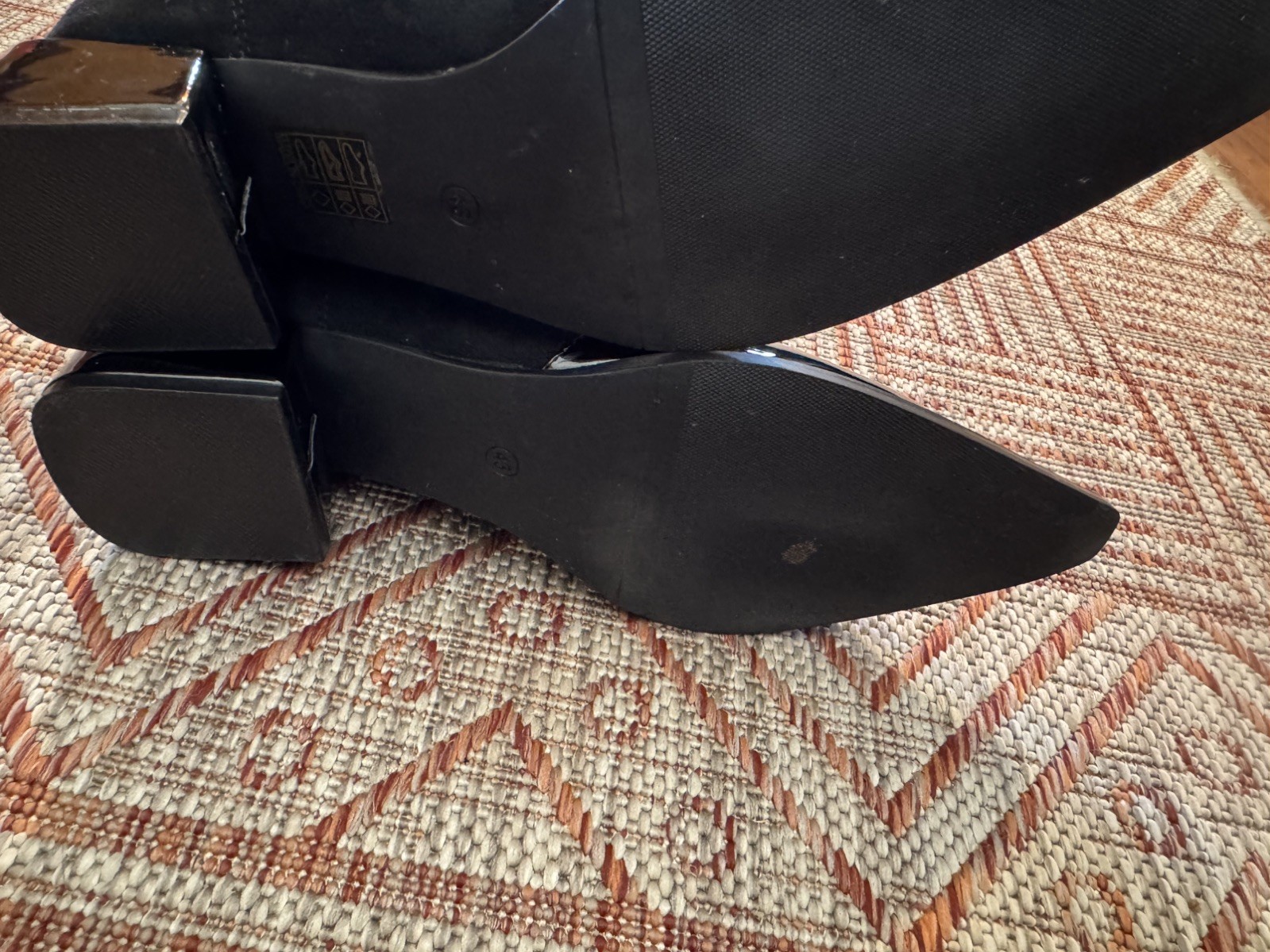 Women’s Patten & Suede Fabric