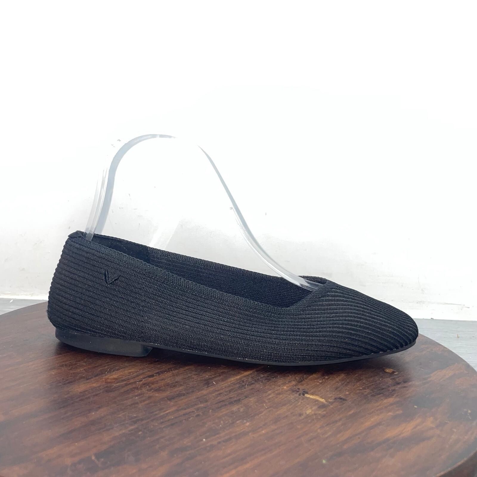 VIVAIA Margot Lightweight Square Toe V Cut Ballet Flats Women Size 37 US 6 Black