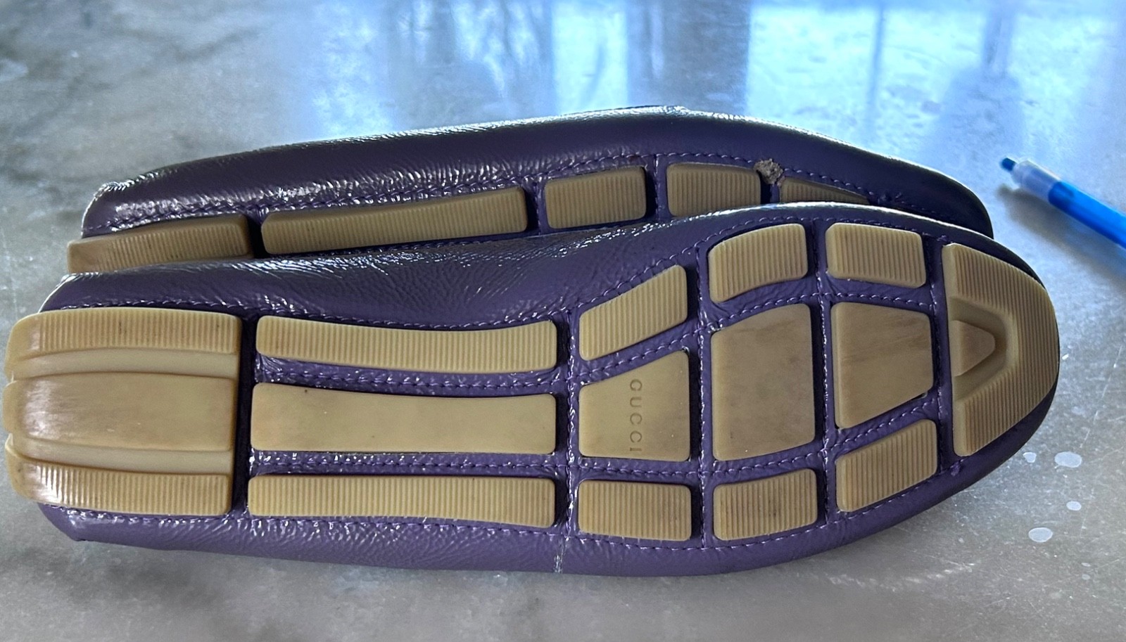GUCCI Purple Patent Leather Script Logo Driving Loafers Shoes Womens 36 Italy