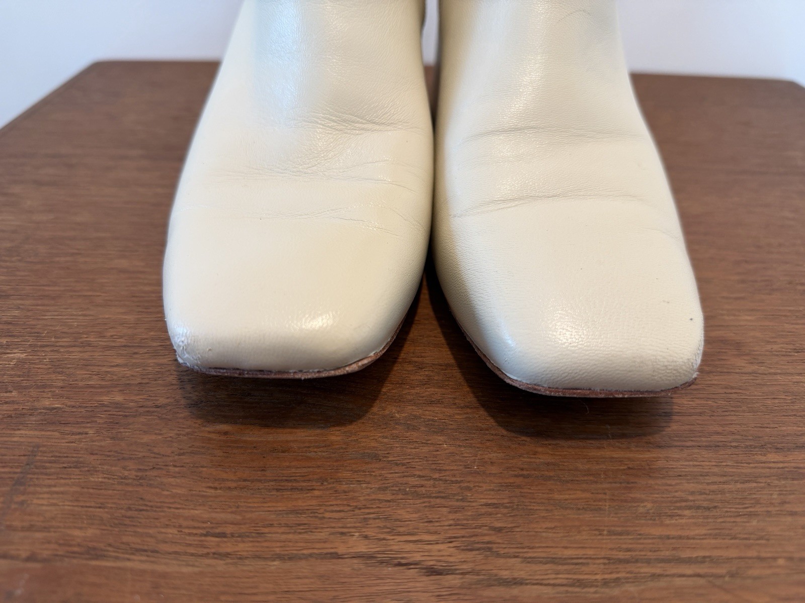 VINCE KAYE LEATHER BLOCK HEEL BOOTIES SIZE 8