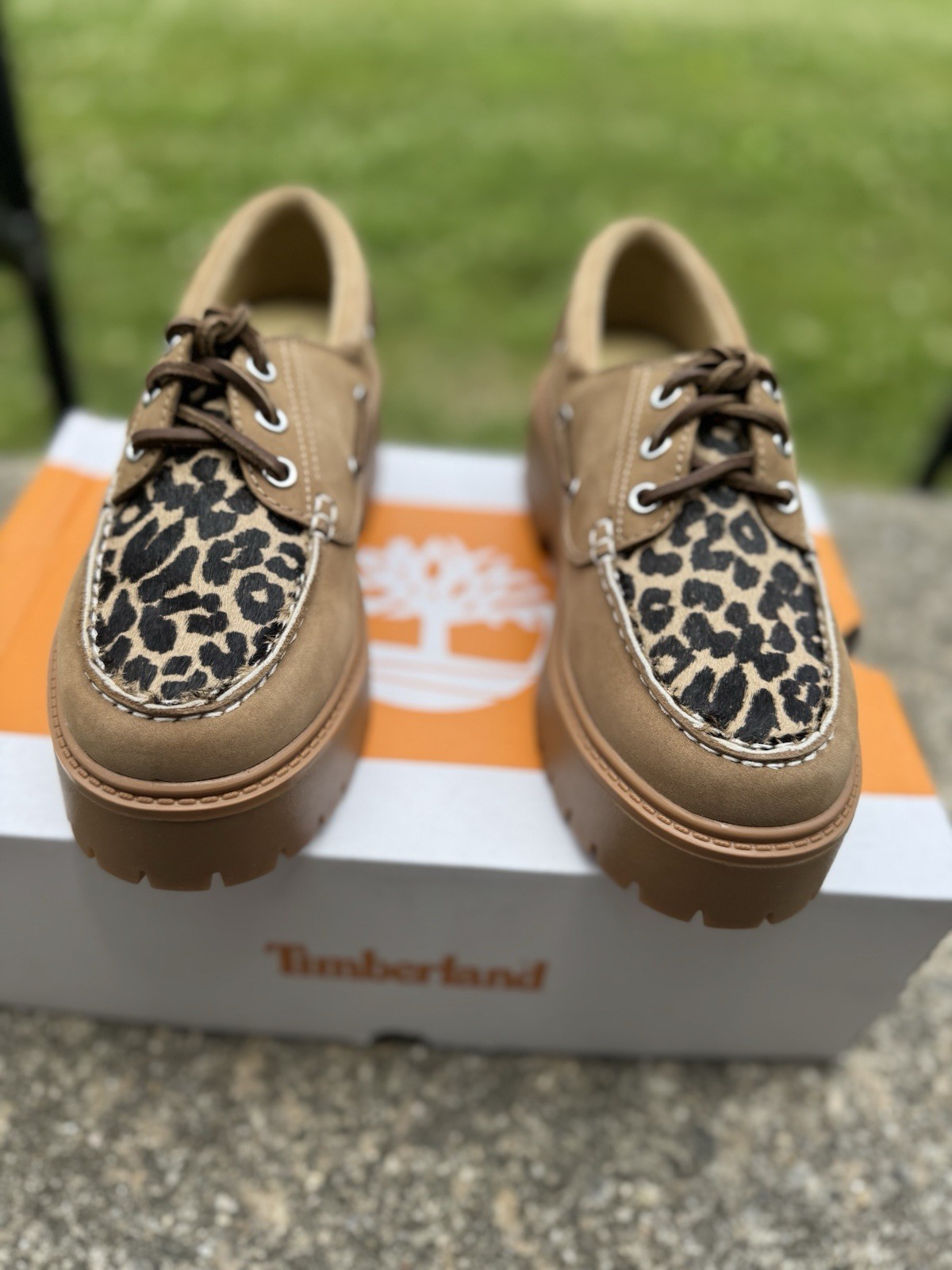 Timberland Stone Street Boat Shoe Beige Nubuck Animal Print Women’s 8 M